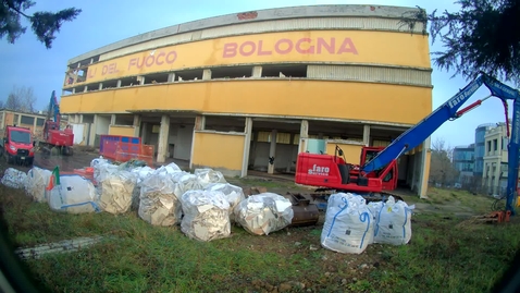 Thumbnail for Demolizione deposito Vigli del Fuoco
